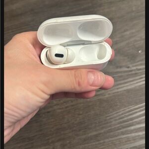 Apple AirPods Pro 3rd Generation A2804